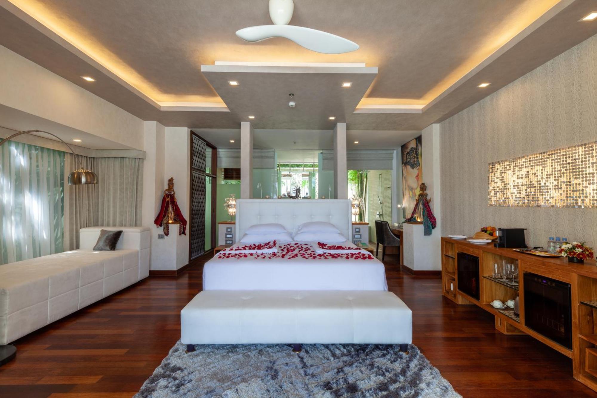 Seven Secrets By Hanging Gardens Senggigi Buitenkant foto